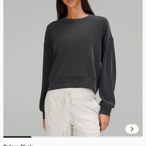 Lululemon Softstreme Cropped Crew SZ 10